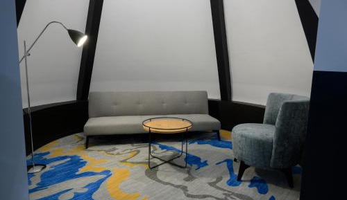 Suite with Garden View