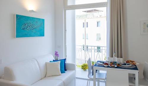 Studio Apartment with Balcony