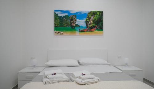 Large Double Room