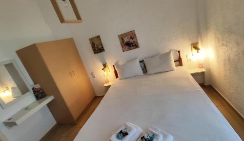 Deluxe Triple Room with Sea View