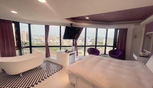 Deluxe Double Room with Bath