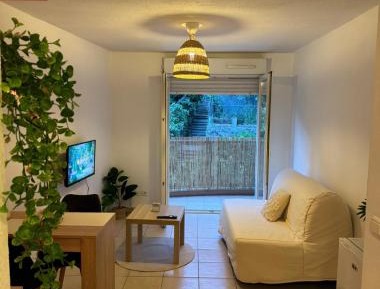 Studio with Balcony