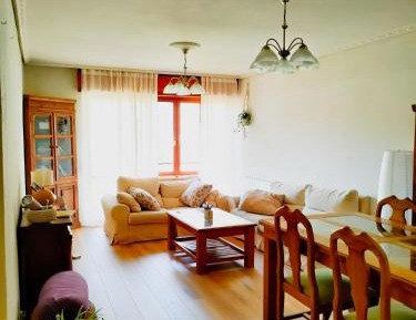 Three-Bedroom Deluxe Apartment