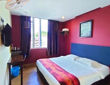 Deluxe King Room
