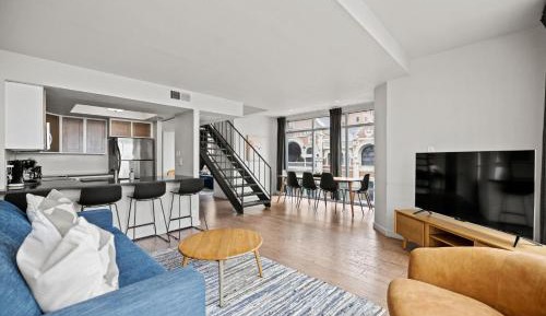 Premium Two Bedroom Loft Apartment