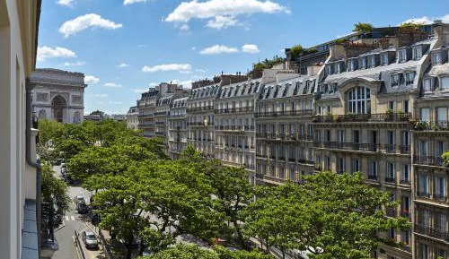 Deluxe Double Room Arc de Triomphe view with Balcony