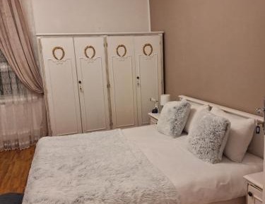 Three-Bedroom Apartment with Park View