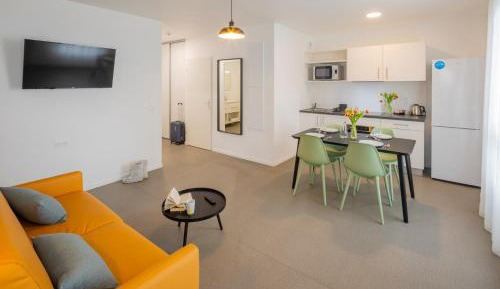Apartment (Two Double Beds and One Sofa Bed)