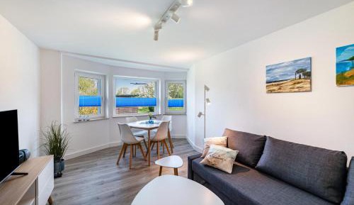 Superior One-Bedroom Apartment