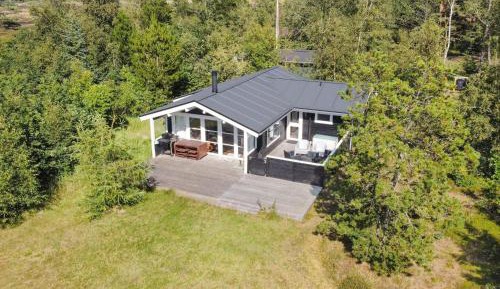 Two-Bedroom Holiday Home