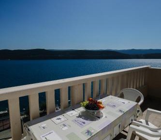Family Room with Sea View