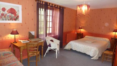 Triple Room with Garden View