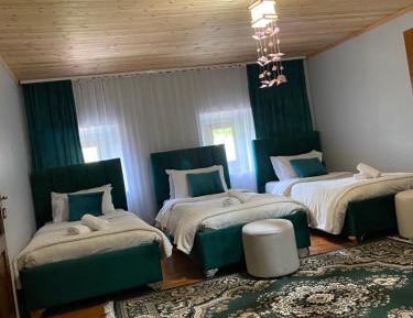 Triple Room with Private Bathroom