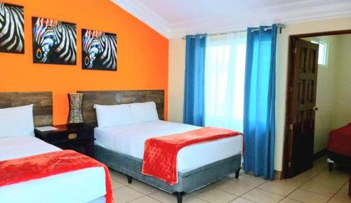 Basic Triple Room with Shared Bathroom