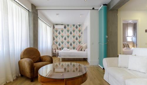 Apartment with Balcony