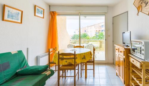 One-Bedroom Apartment (4 Adults)