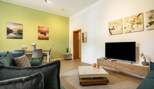 Superior One-Bedroom Apartment with Balcony
