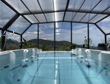Luxury Triple Room
