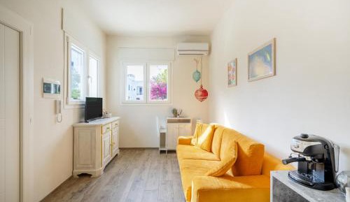 Superior One-Bedroom Apartment