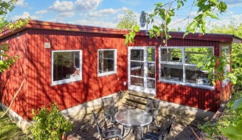 Two-Bedroom Holiday Home