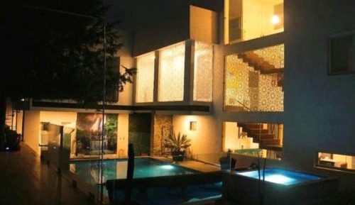 Deluxe Double or Twin Room with Balcony