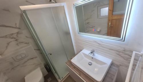 One-Bedroom Bungalow