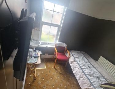 Economy Single Room