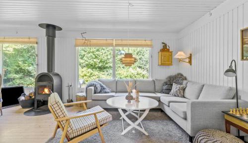 Three-Bedroom Holiday Home 