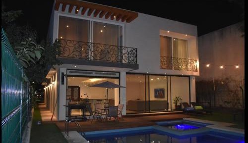 Deluxe Villa