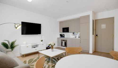 Two-Bedroom Suite