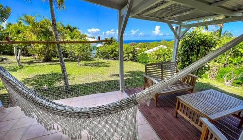 Two-Bedroom Apartment with Terrace and Sea View