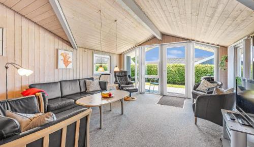 Four-Bedroom Holiday Home