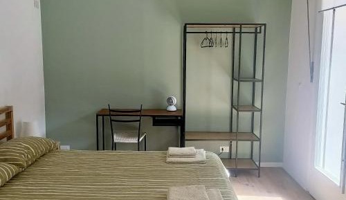 Deluxe Double Room with Shower