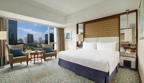 Deluxe King Room