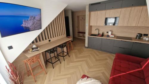 Studio Apartment with One Double Bed