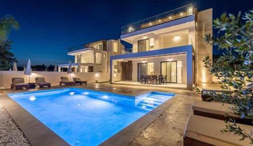Villa with Private Pool