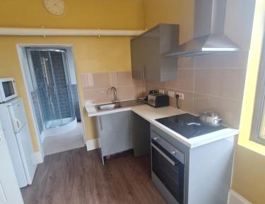 One-Bedroom Apartment - Non-Smoking