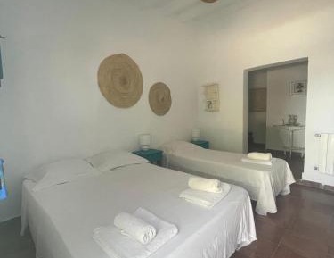Triple Room with Pool View