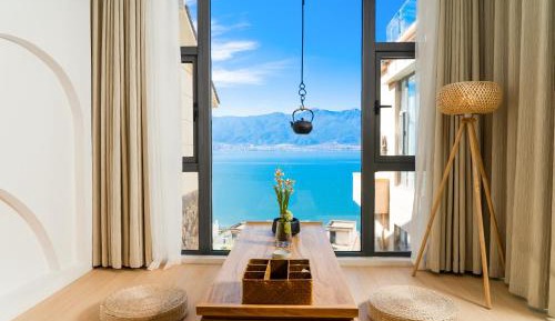 King Room with Lake View
