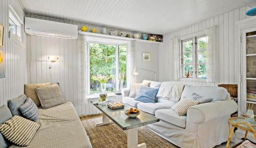 Two-Bedroom Holiday Home