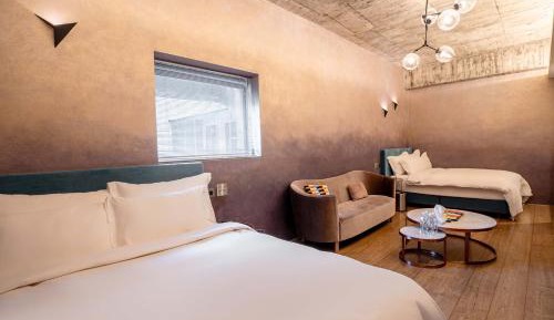 Deluxe Quadruple Room