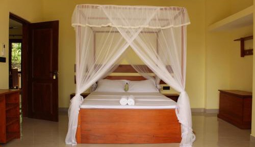 Double Room with Lake View