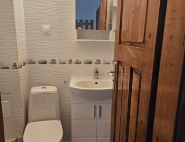 Basic Triple Room with Shared Bathroom