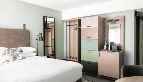 Standard King Room