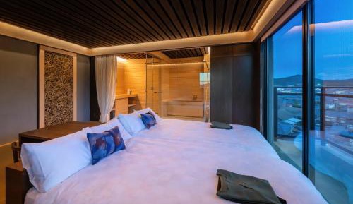 Superior Double or Twin Room with City View