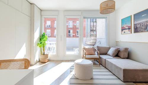 Studio with Balcony