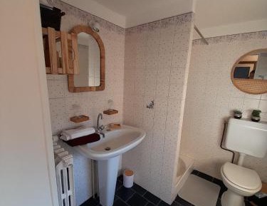 Double Room with Private Bathroom