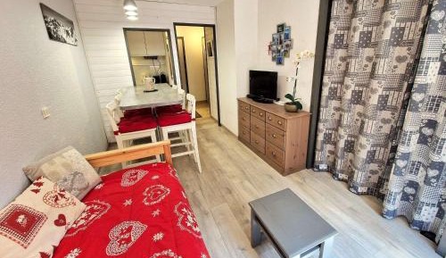 Apartment (6 Adults)