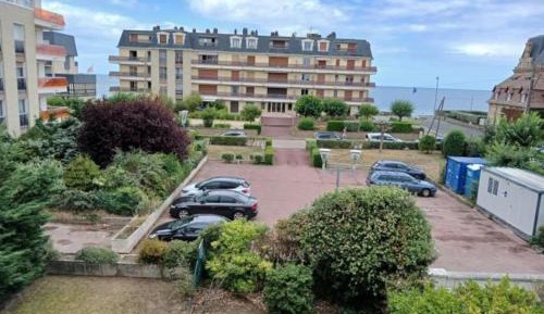 Studio with Sea View
