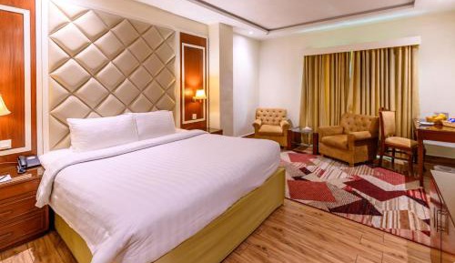 Executive Suite